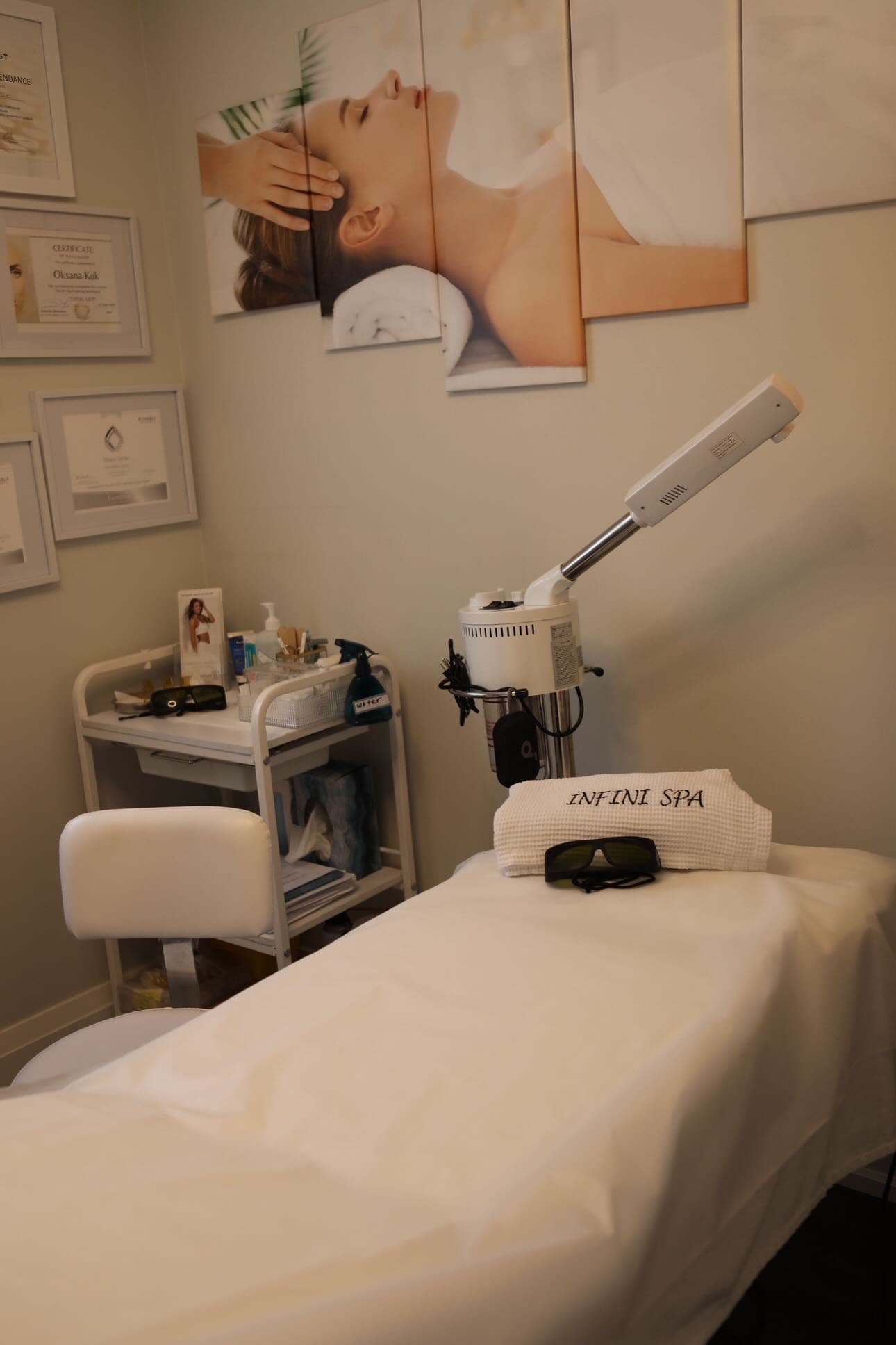 Infini Beauty Studio treatment room
